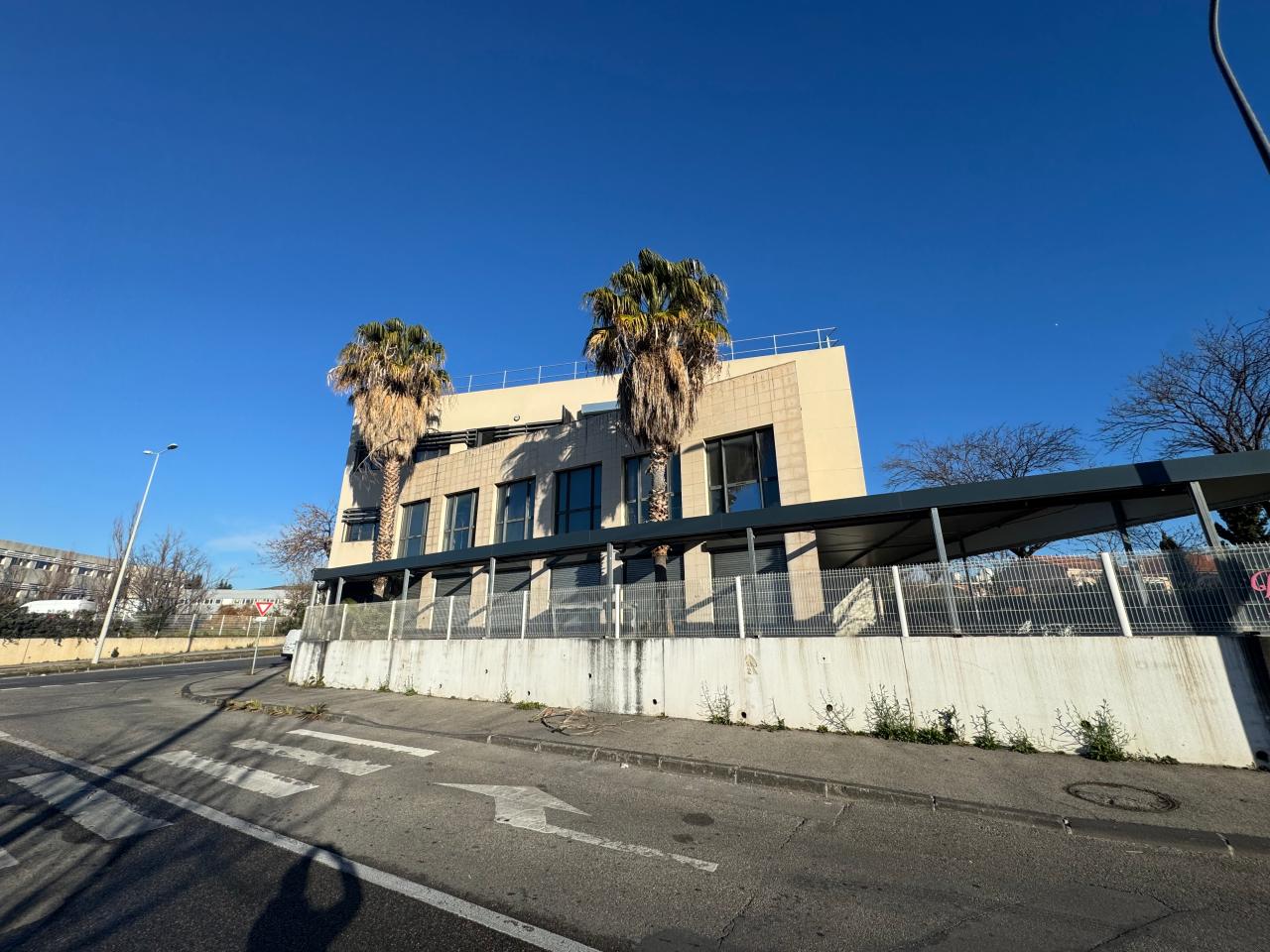 Bureau Marseille 390m² Location bureau Marseille Bouches-du-Rhône OLBUR2528827 2